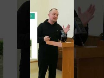 Поддержка садоводов и огородников - Можжевельник казацкий рядом с грушами